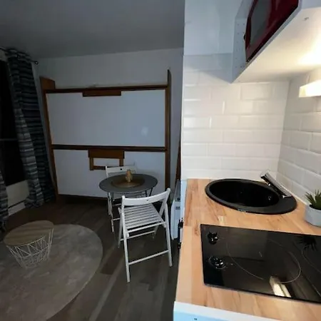 Studio Moderne